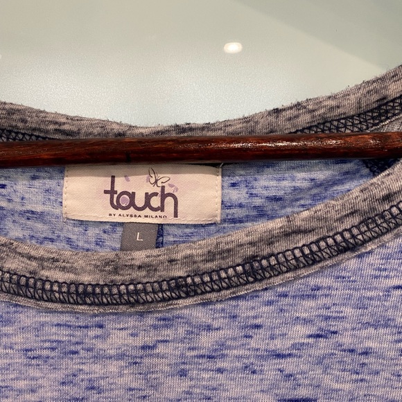 St. Louis Blues Tee - Picture 3 of 4